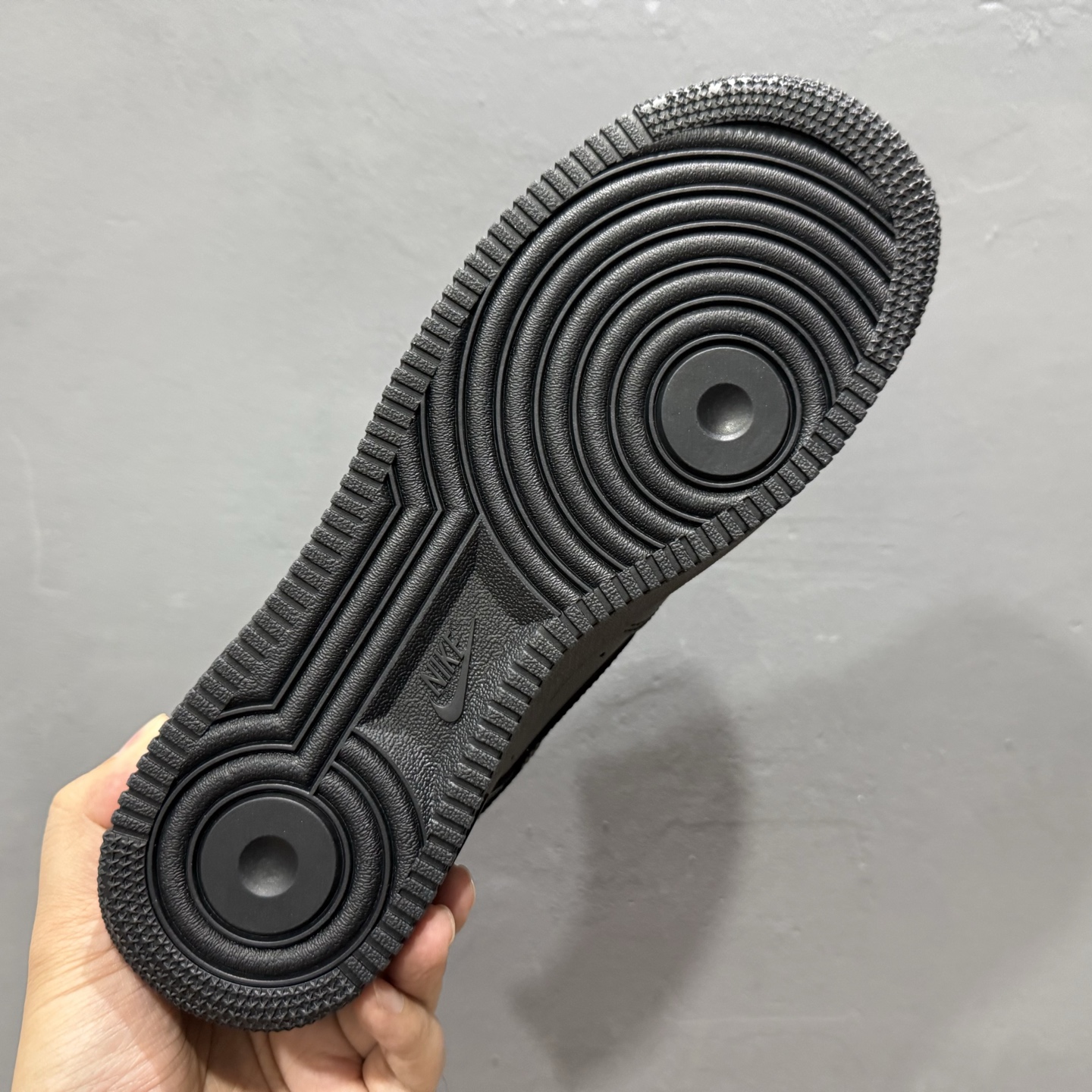 原厂皮 Nike Air Force 1 黑 CW2288-111