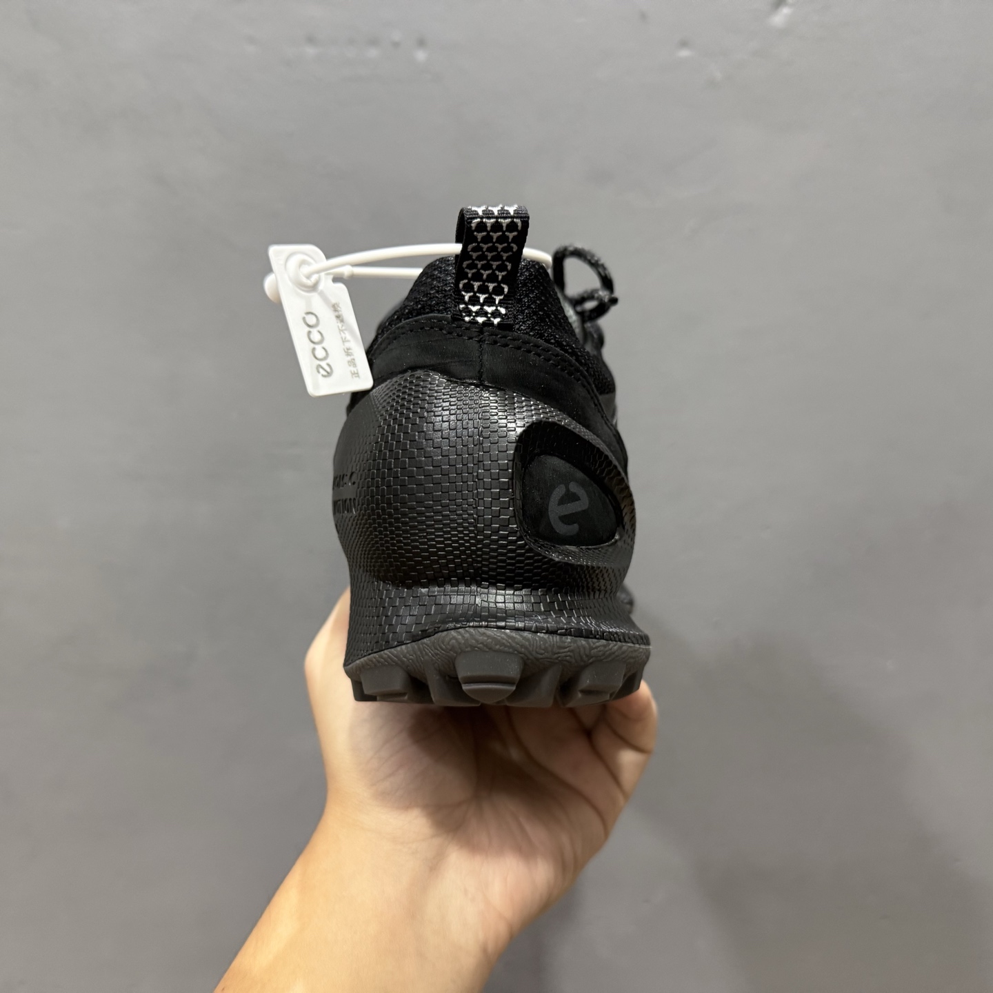 280 ECCO爱步防水运动鞋男 皮面休闲鞋户外男鞋 健步BIOMC踪迹3代系列