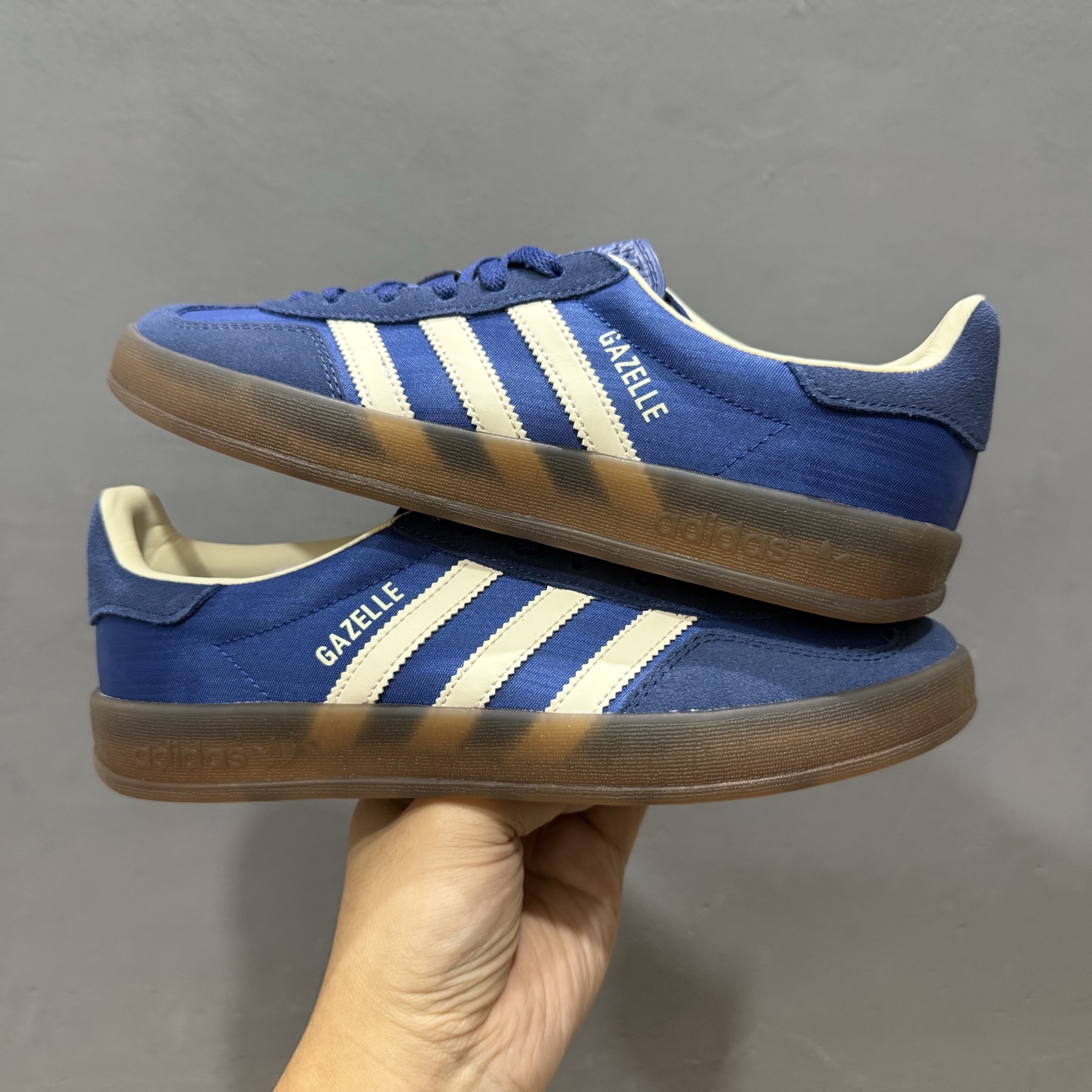 150 AD Originals Gazelle INdoor 三叶草休闲防滑耐磨低帮板鞋 JS1410-251-Chinese UA Cheap High Quatity Brand Clothes Bags handbags Sneakers wholesale wholesaler seller from China Factory suppliers Fashion Clothing Shoes best Quality Beautiful Price 150 AD Originals Gazelle INdoor 三叶草休闲防滑耐磨低帮板鞋 JS1410-251