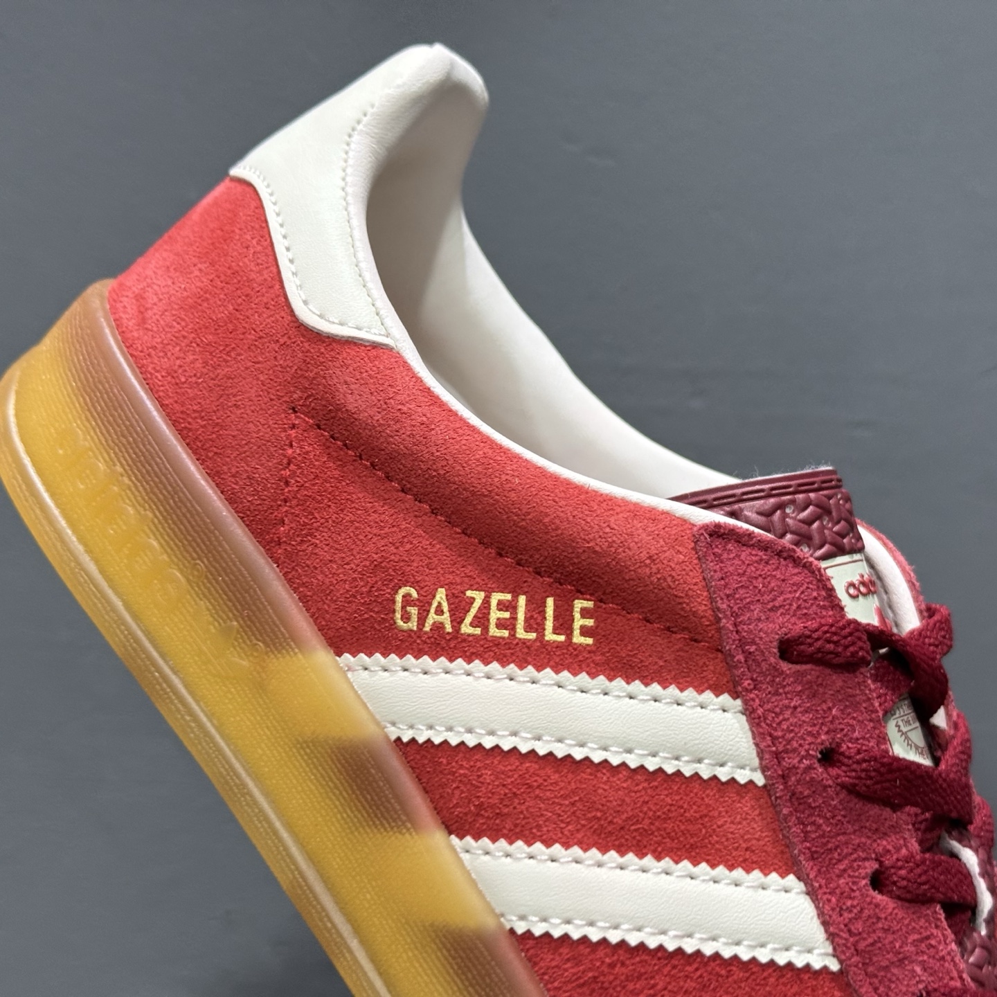 150 AD Originals Gazelle INdoor 三叶草休闲防滑耐磨低帮板鞋 JS1051-251