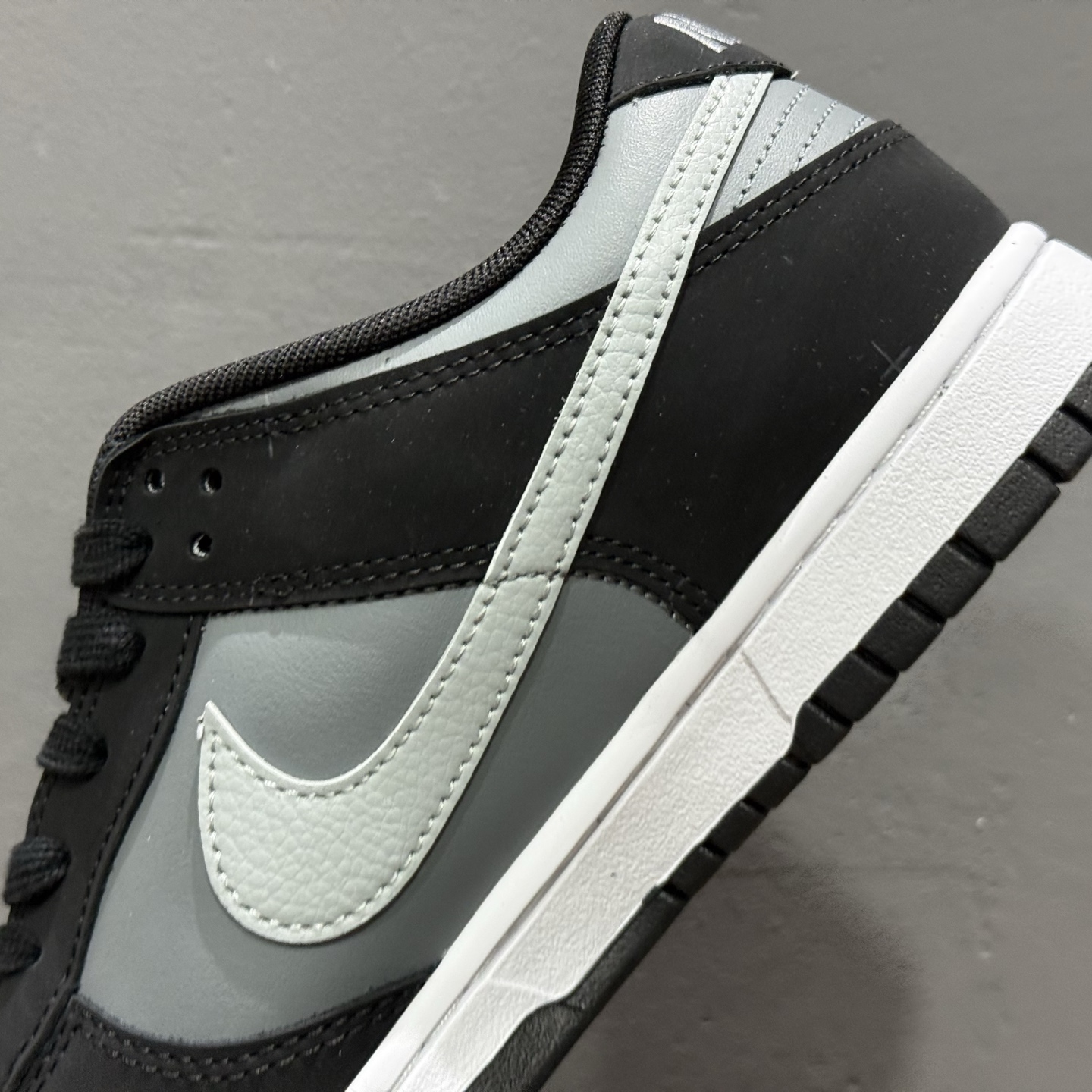 Nike SB Dunk Low 黑灰 低帮休闲板鞋 IB3079-001