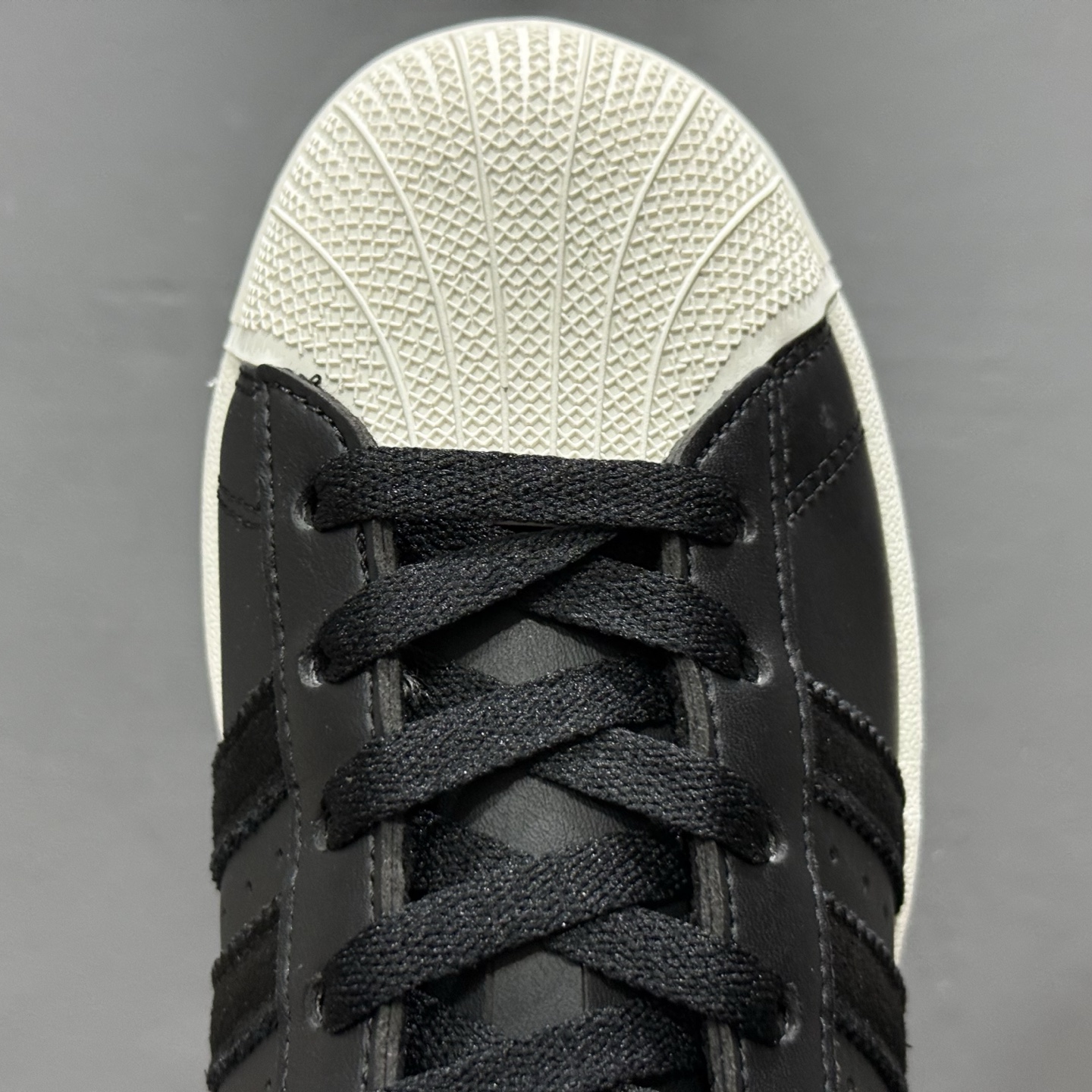 150 Adidas Originals SUPERSTAR II 经典贝壳头 JQ3214