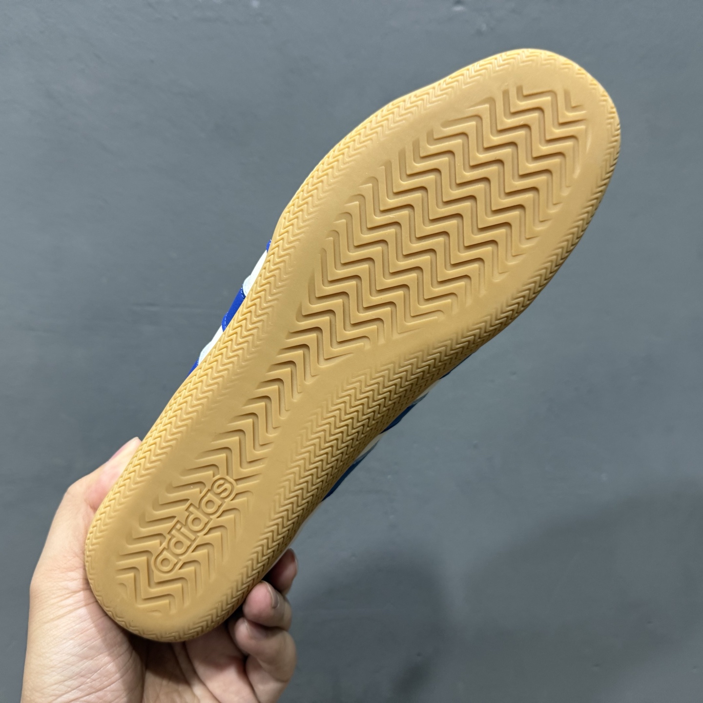 150 adidad GRAND COURT LO 网球运动休闲板鞋 JQ9689-251