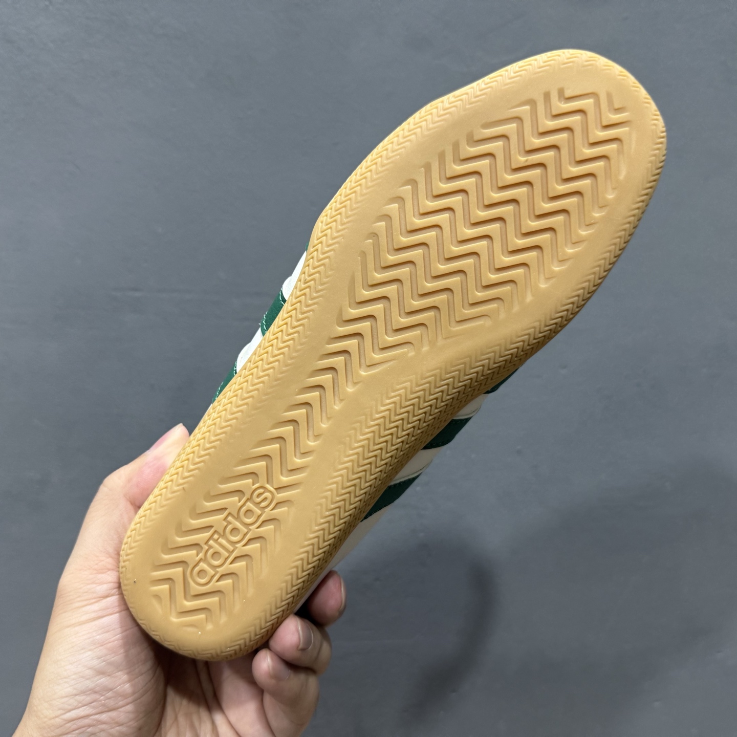 150 adidad GRAND COURT LO 网球运动休闲板鞋 JQ9690-251