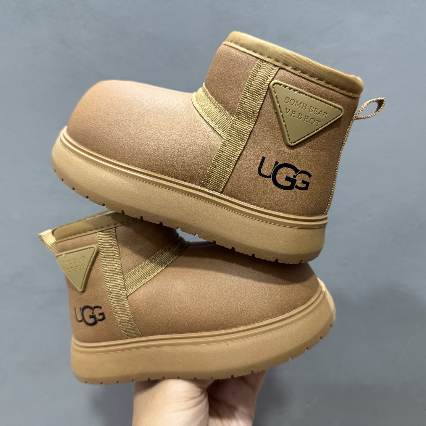 160 童鞋 UGG 保暖增高防滑 纯色简约百搭 儿童短筒雪地靴-Chinese UA Cheap High Quatity Brand Clothes Bags handbags Sneakers wholesale wholesaler seller from China Factory suppliers Fashion Clothing Shoes best Quality Beautiful Price 160 童鞋 UGG 保暖增高防滑 纯色简约百搭 儿童短筒雪地靴