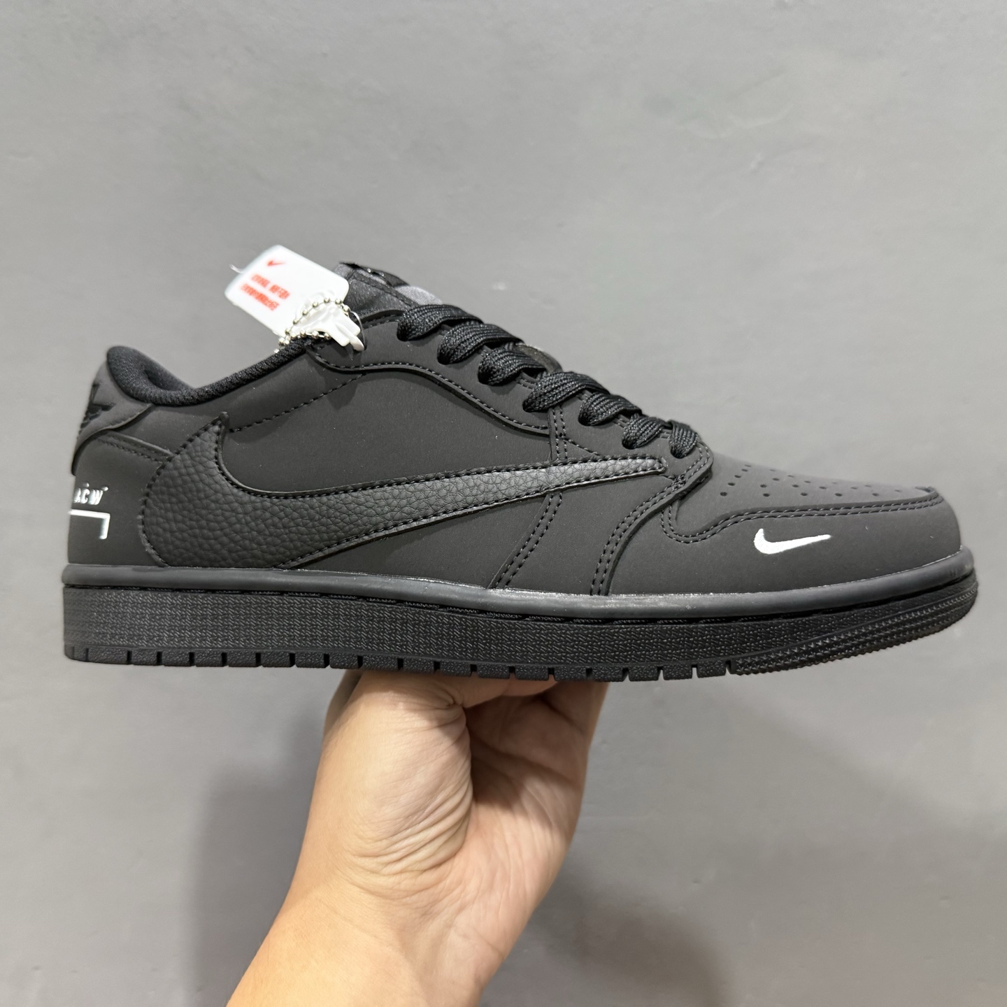 280 定制版 ACW x Travis Scott x Air Jordan 1 Low ACW x AJ1 低帮 黑白倒钩 AC1808-190-Chinese UA Cheap High Quatity Brand Clothes Bags handbags Sneakers wholesale wholesaler seller from China Factory suppliers Fashion Clothing Shoes best Quality Beautiful Price 280 定制版 ACW x Travis Scott x Air Jordan 1 Low ACW x AJ1 低帮 黑白倒钩 AC1808-190