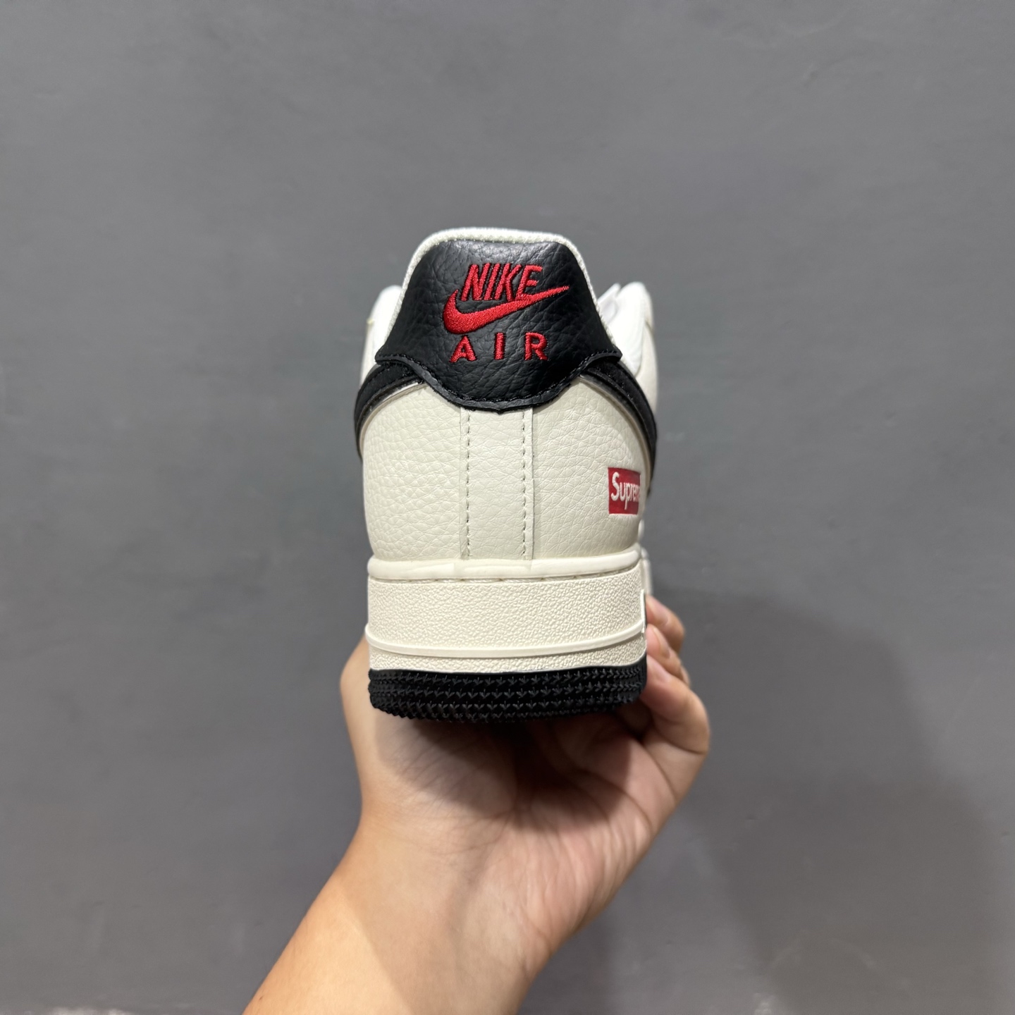 NIke Air Force 1 '07 Low “Supreme联名”空军一号 低帮 运动鞋 QY6818-520