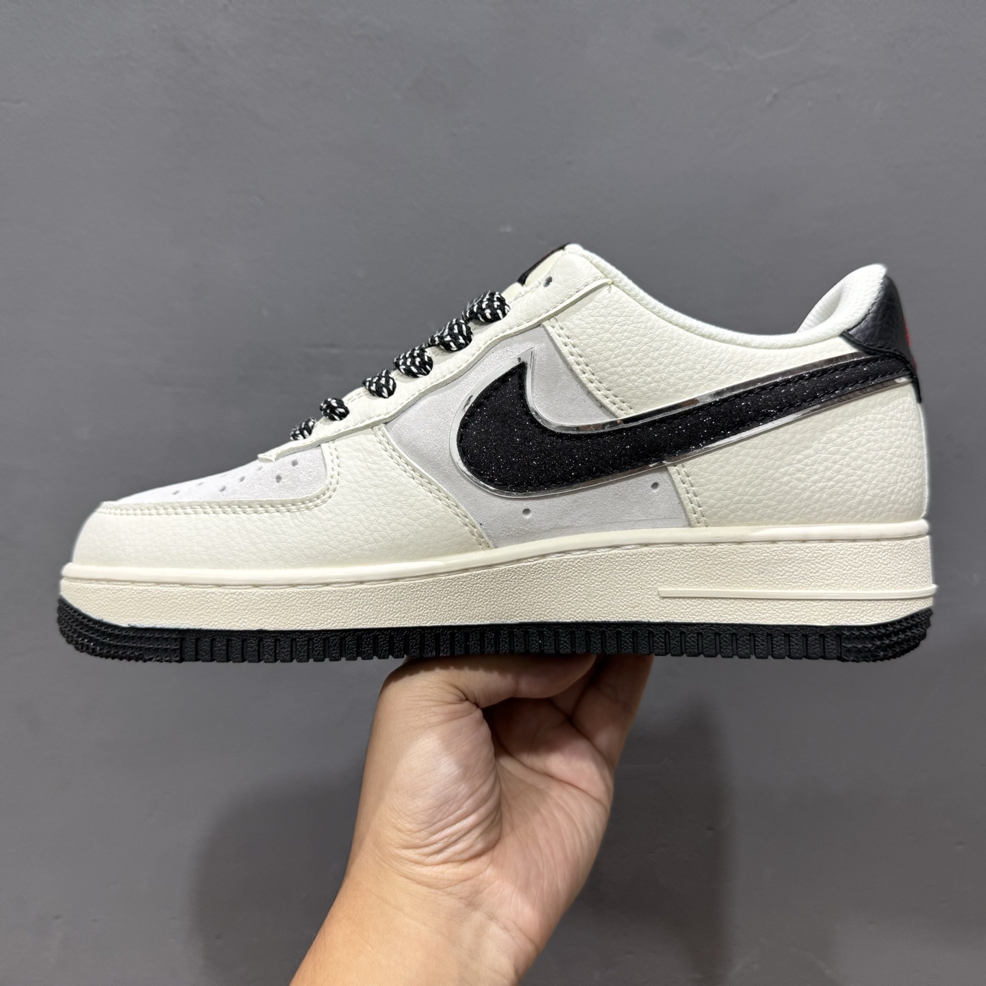 NIke Air Force 1 '07 Low “Supreme联名”空军一号 低帮 运动鞋 QY6818-520