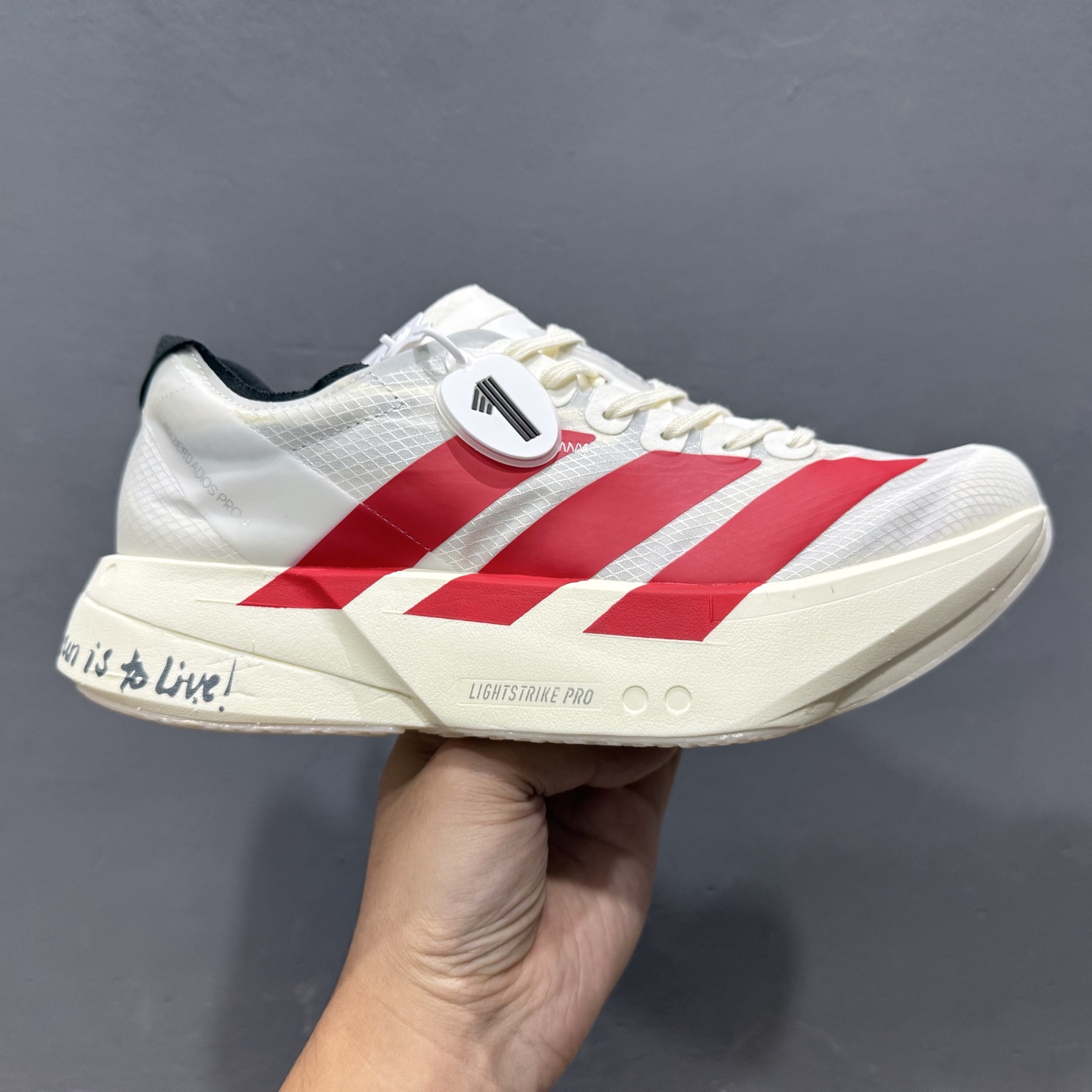 外贸版 Adidas Adizero Adios 4 M 阿迪透气轻盈低帮跑步鞋 JR6363 外贸版 Adidas Adizero Adios 4 M 阿迪透气轻盈低帮跑步鞋 JR6363