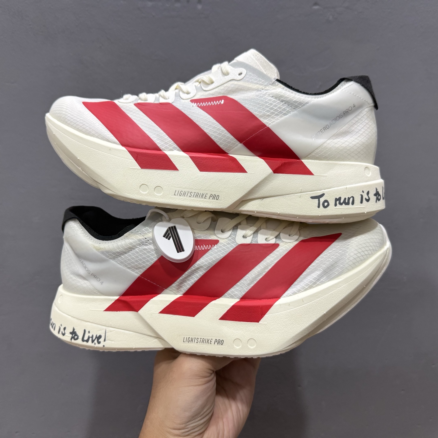 外贸版 Adidas Adizero Adios 4 M 阿迪透气轻盈低帮跑步鞋 JR6363 外贸版 Adidas Adizero Adios 4 M 阿迪透气轻盈低帮跑步鞋 JR6363