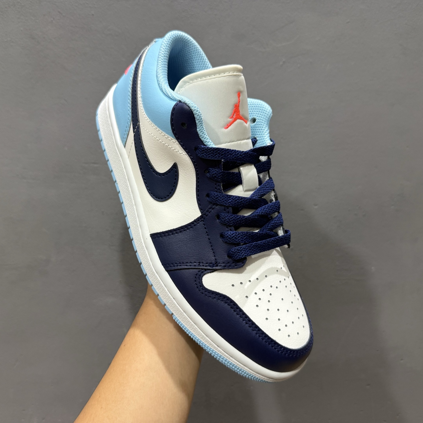 Air Jordan 1 Low AJ1 乔1蓝白黑勾 低帮文化休闲板鞋 553558-149