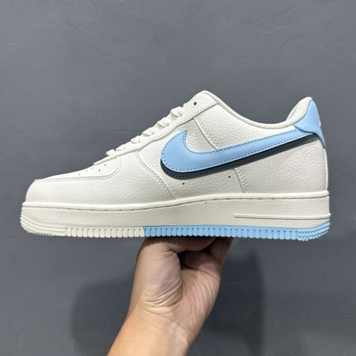 独家实拍Nike Air Force 1‘07 Low LV联名 双拼双勾 空军一号低帮休闲板鞋 CS5288-028