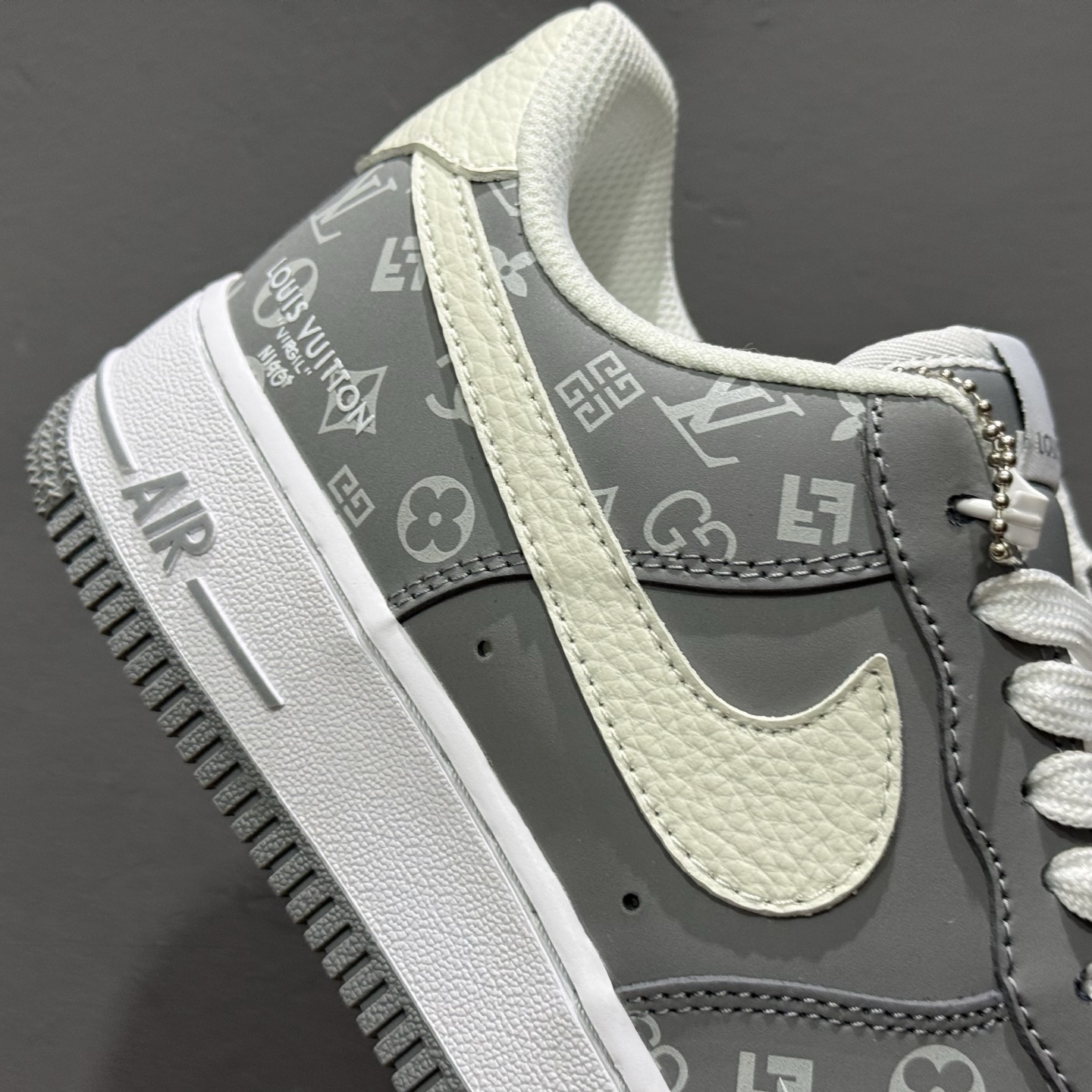 NIke Air Force 1 '07 Low LV联名--灰白印花 空军一号低帮 运动鞋 休闲鞋 NH0601-575