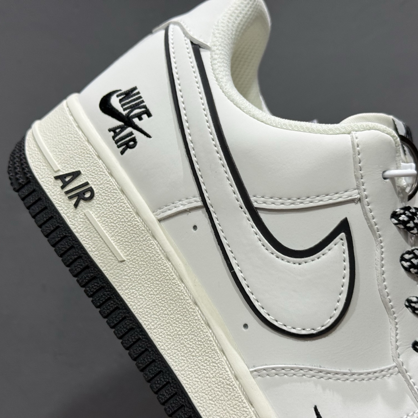 NIke Air Force 1 '07 Low “米白黑NIKE”空军一号 低帮 运动鞋 休闲鞋 CS5288-036