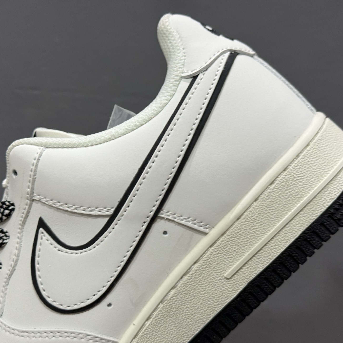 NIke Air Force 1 '07 Low “米白黑NIKE”空军一号 低帮 运动鞋 休闲鞋 CS5288-036