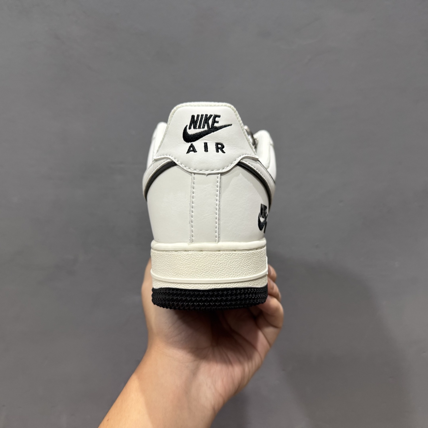 NIke Air Force 1 '07 Low “米白黑NIKE”空军一号 低帮 运动鞋 休闲鞋 CS5288-036