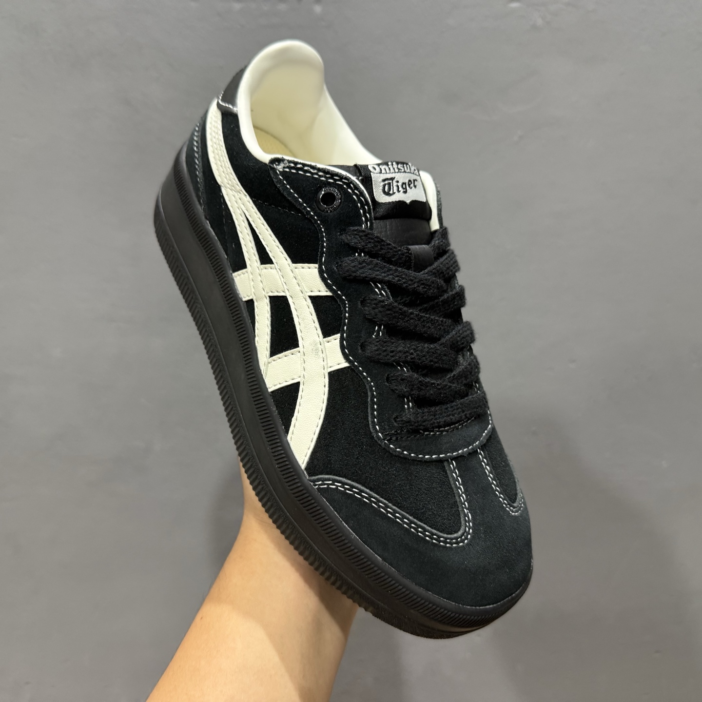 180 Onitsuka Tiger鬼冢虎 Sclaw 经典舒适 生活休闲鞋 1183C489-300