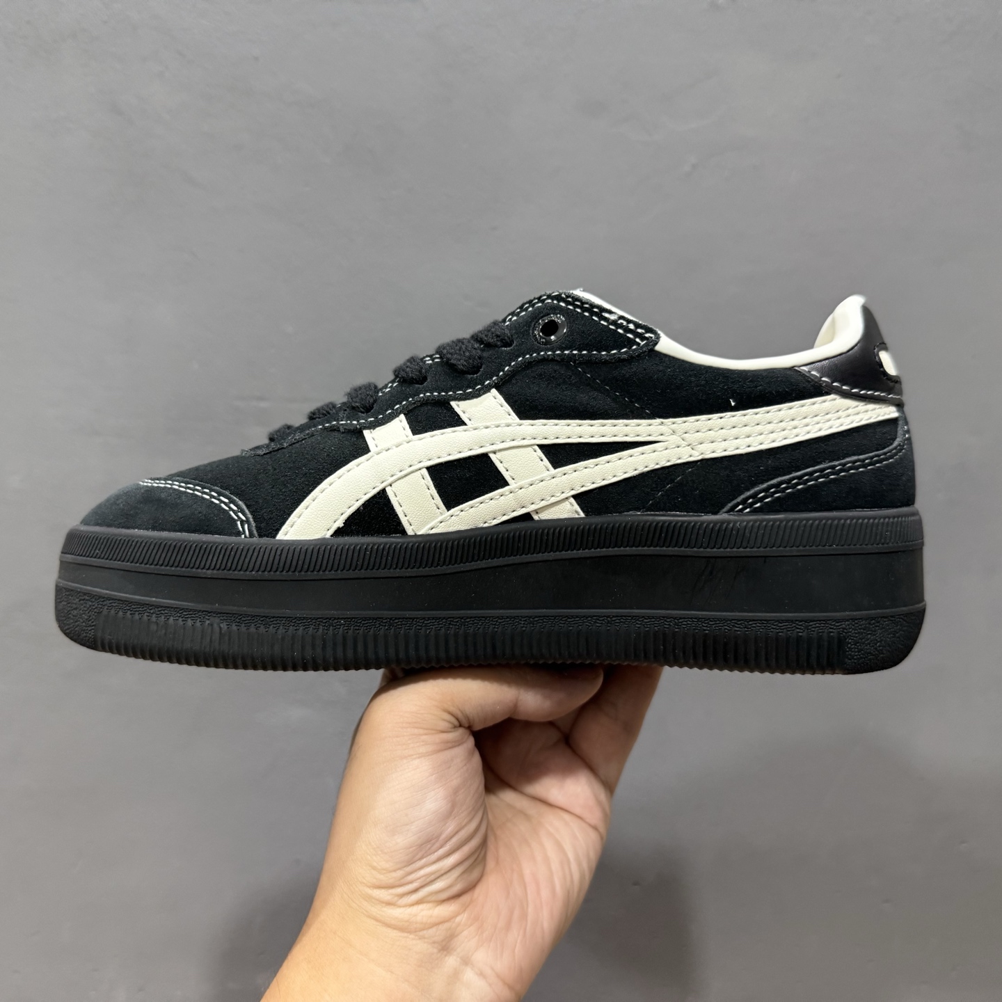 180 Onitsuka Tiger鬼冢虎 Sclaw 经典舒适 生活休闲鞋 1183C489-300