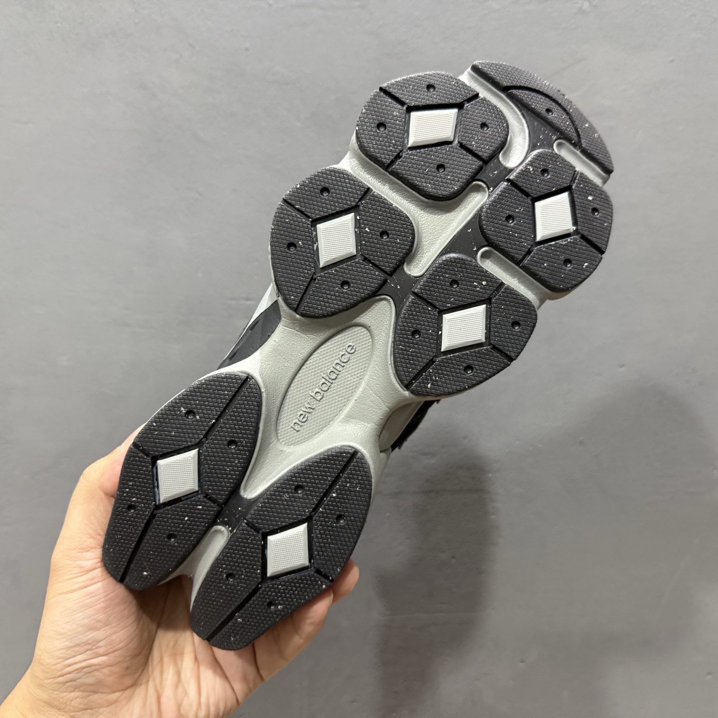 240 大厂出品 New Balance NB 9060 灰色 U9060ORA