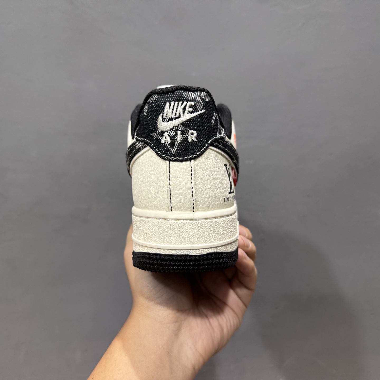 NIke Air Force 1 '07 Low “LV联名——黑线黑牛仔”空军一号 低帮 运动鞋 休闲鞋 YX5066-347