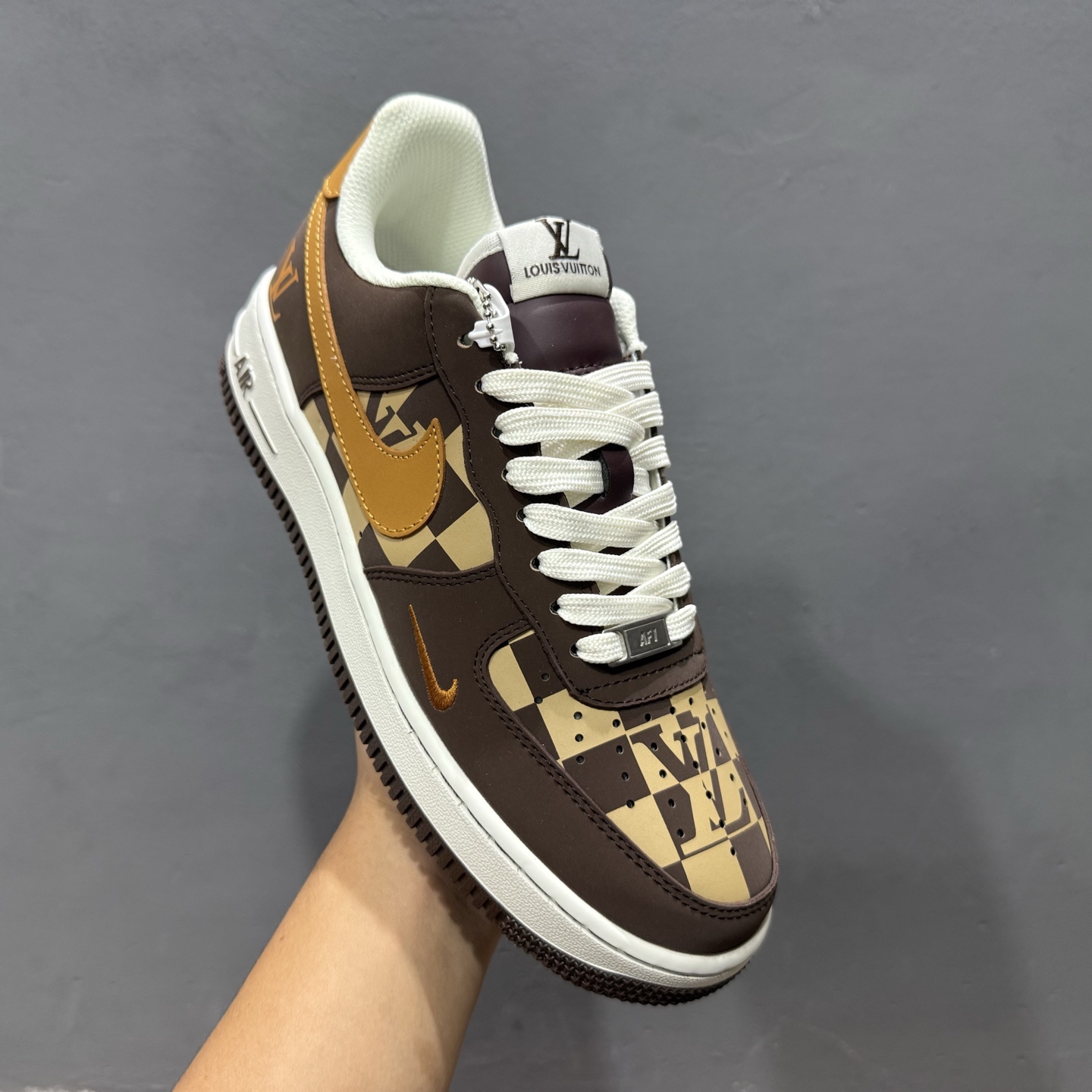 Louis Vuitton x NIke Air Force 1 咖棕焦糖 NH0601-576