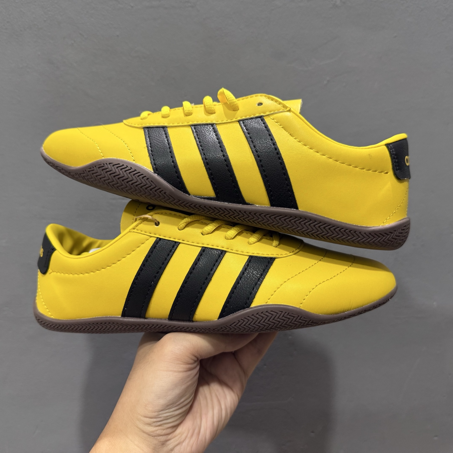 Adidas Grand Court 阿迪舒适百搭时尚简约低帮网球鞋 JQ9693