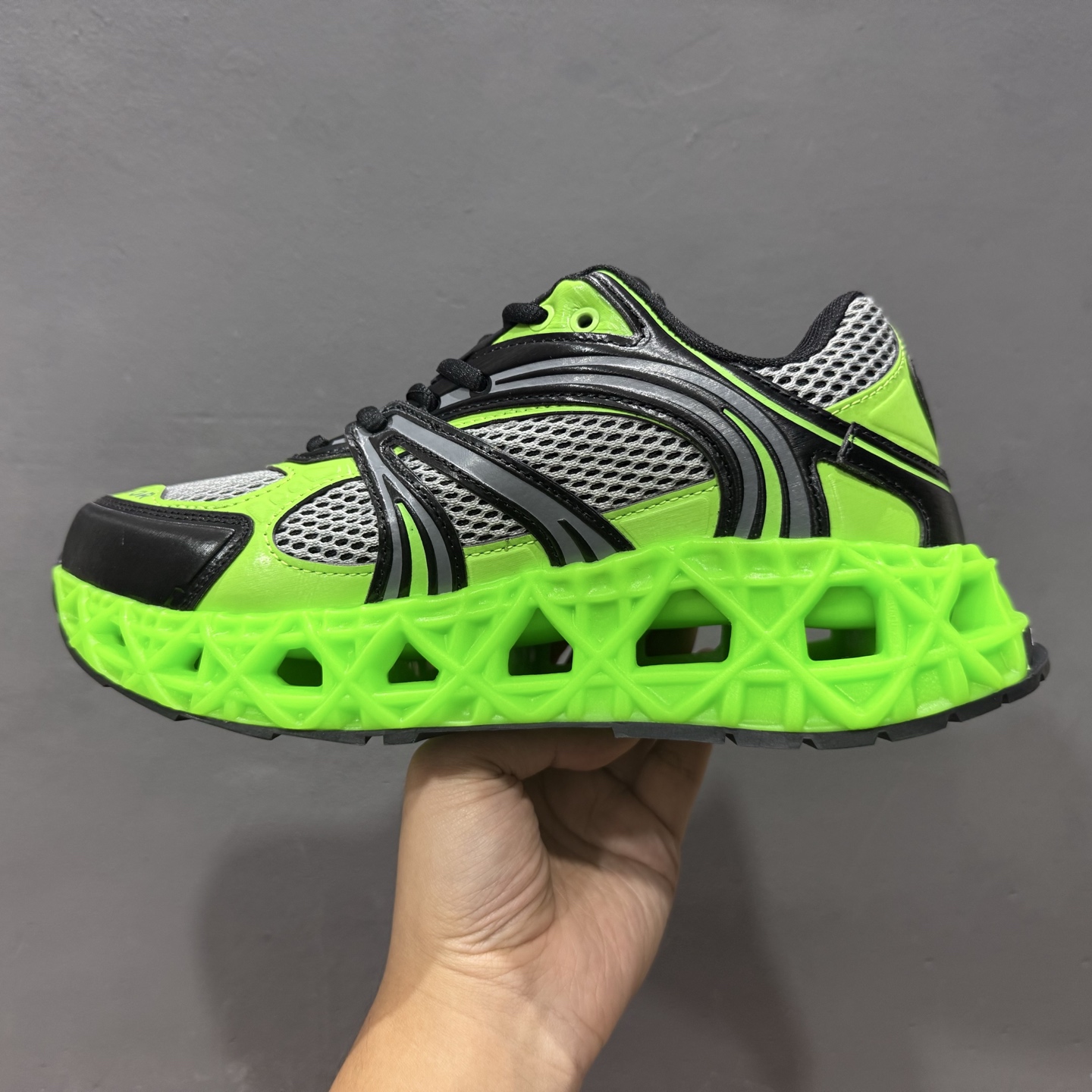 420 Dior x Kaws迪奥 联名款B35胶囊系列 镂空