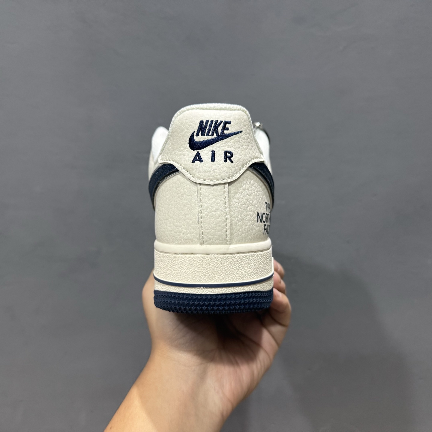 NIke Air Force 1 '07 Low “北面联名--满天星深蓝勾白配色”空军一号 低帮 运动鞋 休闲鞋 QY6818-525