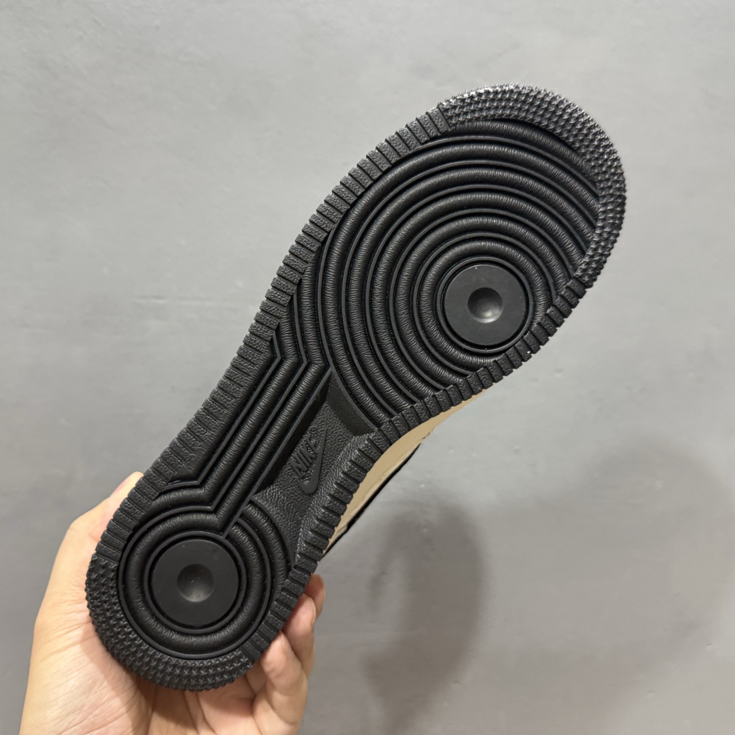 Nike Air Force 1 '07 Low “LV联名——印花米黑红”空军一号 高端定制 低帮 运动鞋 MZ9588-812