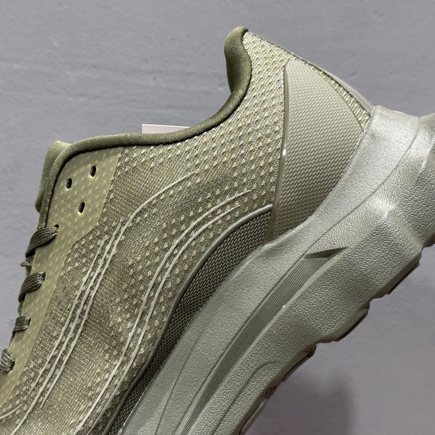 200 Alo Yoga Sunset Sneaker 徳训生活休闲鞋 A0891U