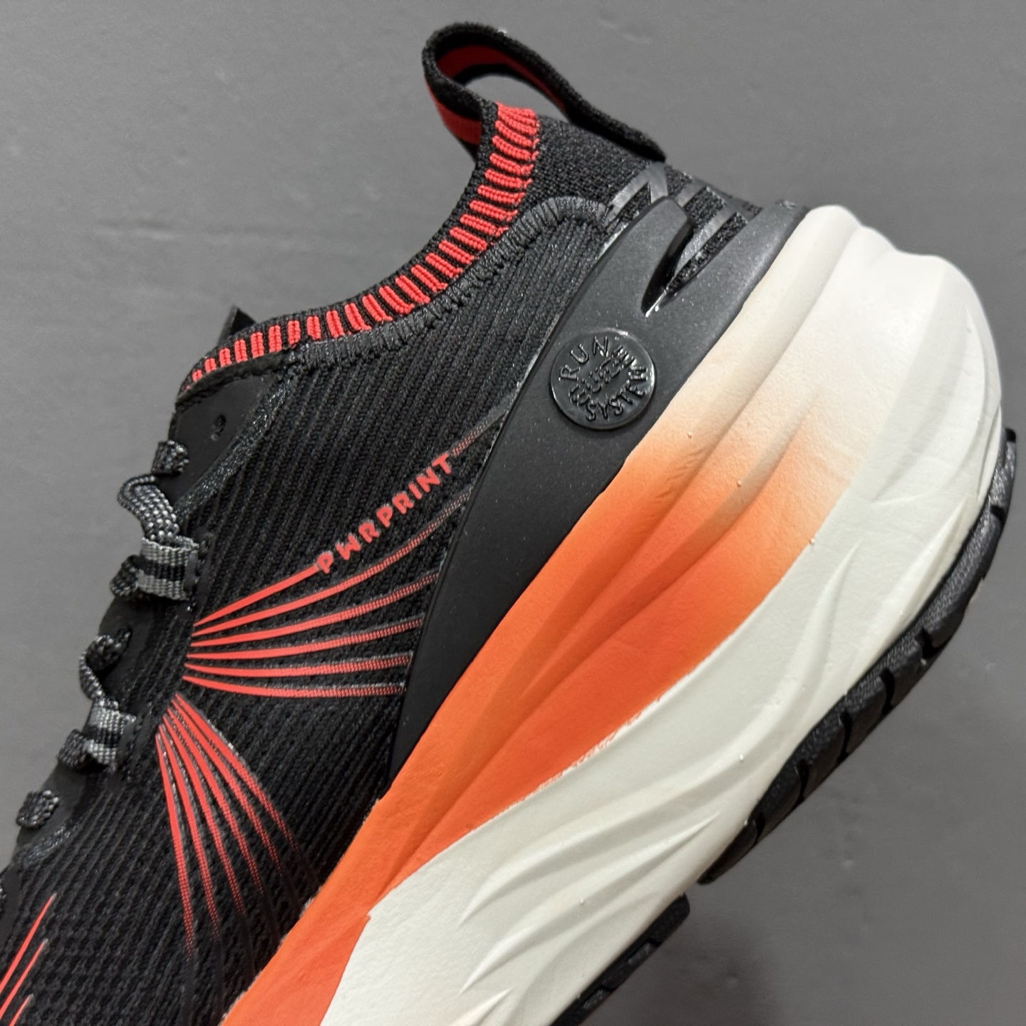 220 PUMA ForeverRun NITRO 彪马 缓震训练跑鞋透气 舒适防滑耐磨 低帮 休闲跑步鞋 310109-05