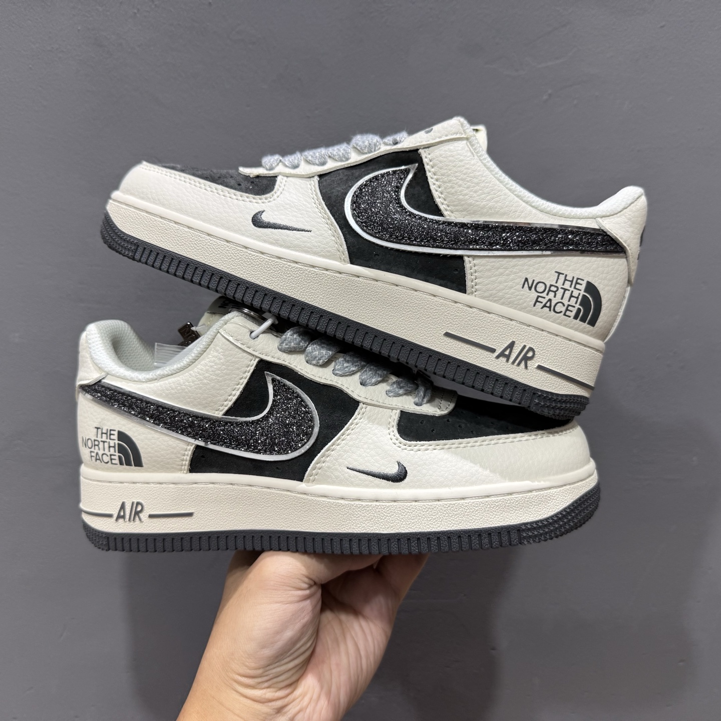 200 独家实拍NIKE AIR FORCE 1‘07 LV8 北面联名 QY6818-527-Chinese UA Cheap High Quatity Brand Clothes Bags handbags Sneakers wholesale wholesaler seller from China Factory suppliers Fashion Clothing Shoes best Quality Beautiful Price 200 独家实拍NIKE AIR FORCE 1‘07 LV8 北面联名 QY6818-527