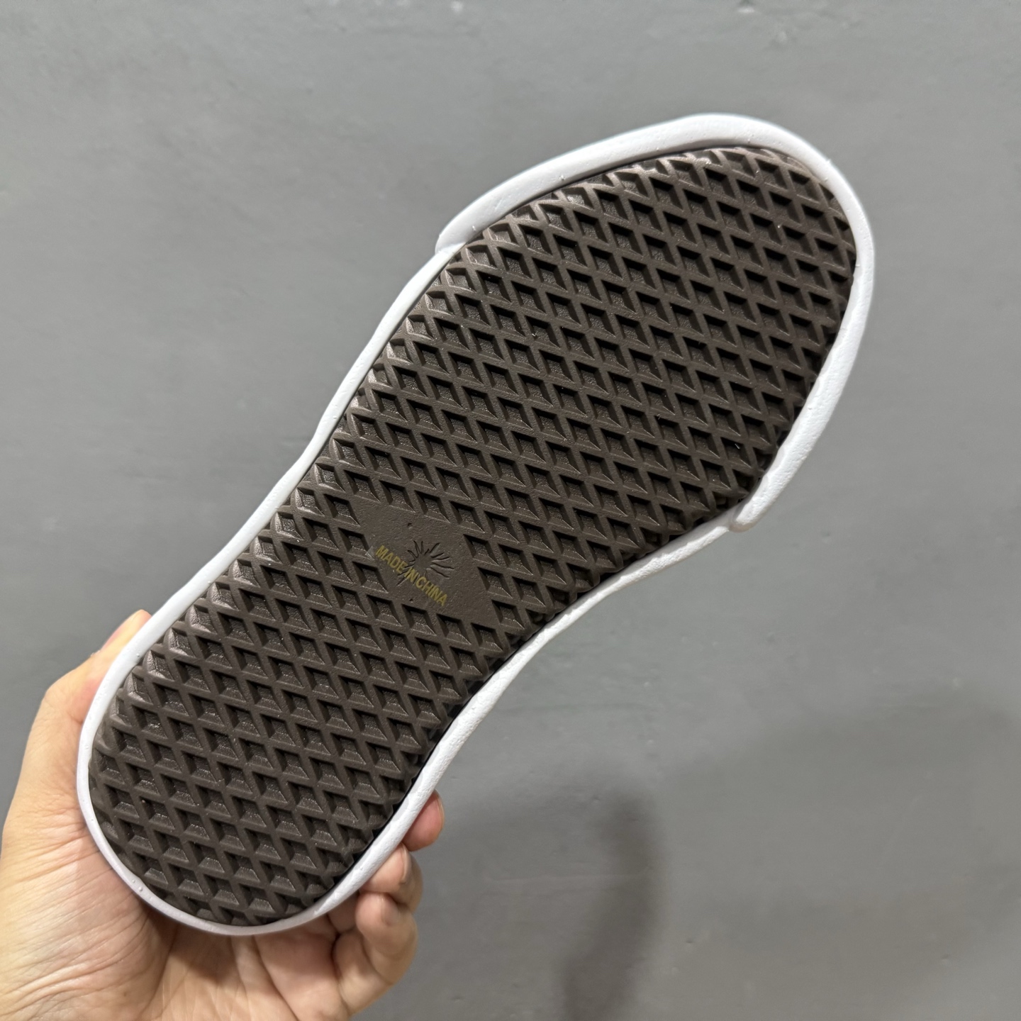 220 余文乐挚爱单品 MMY Blakey 脏脏鞋 AMIRI骨头鞋同款 复古溶解风运动鞋