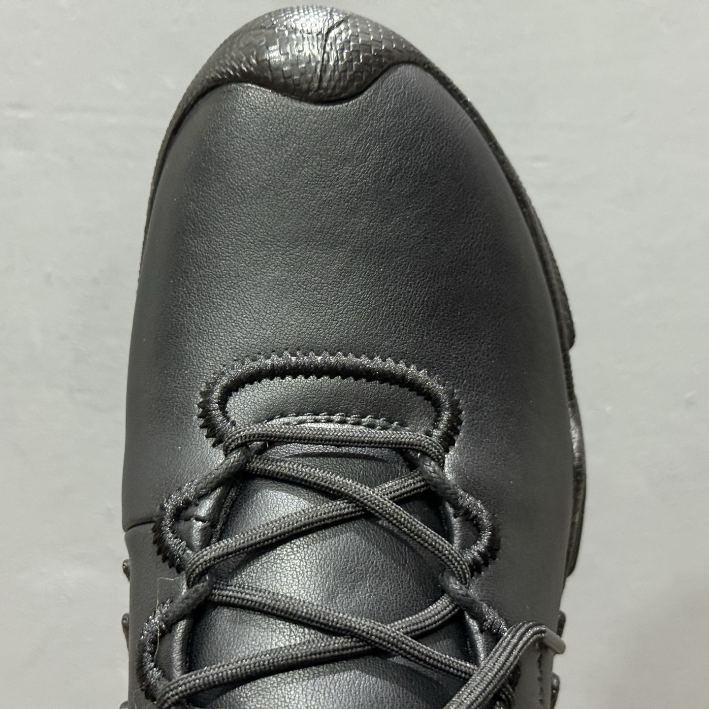 280 ECCO爱步男士运动鞋 真皮免系带百搭健身鞋