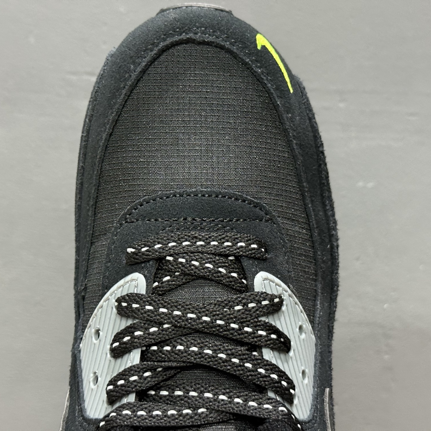 NIKE耐克运动鞋 Air 90 健身运动跑鞋休闲鞋 FQ2377-001