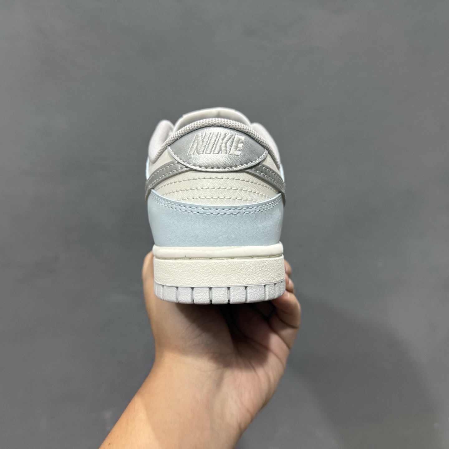 Nike Dunk Low 所念星河 此款以冰川蓝为基调 BS0508-036