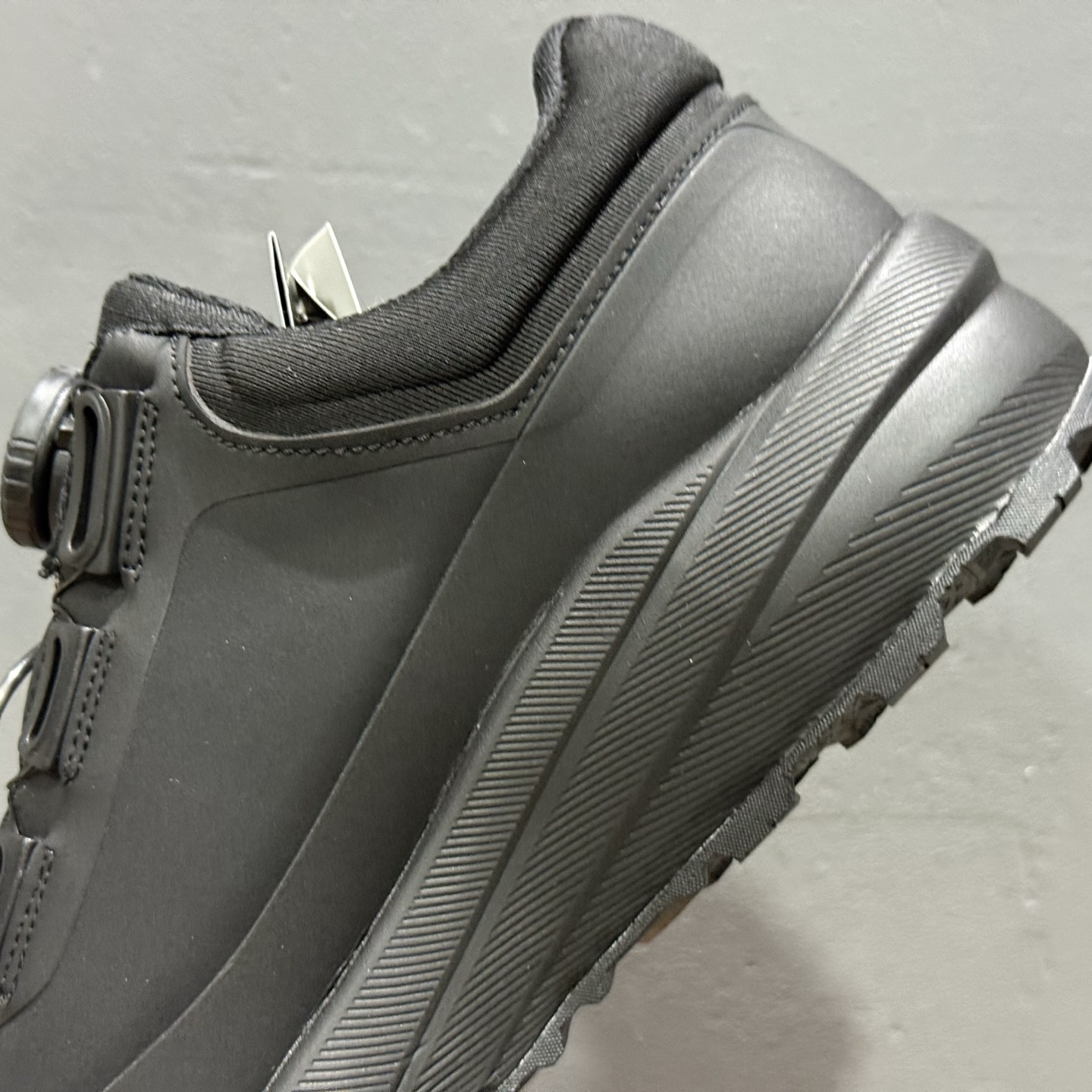 300 迪桑特DESCENTE RUNNING DFLUID流体鞋缓震BOA TPU防水支撑回弹跑步鞋-Chinese UA Cheap High Quatity Brand Clothes Bags handbags Sneakers wholesale wholesaler seller from China Factory suppliers Fashion Clothing Shoes best Quality Beautiful Price 300 迪桑特DESCENTE RUNNING DFLUID流体鞋缓震BOA TPU防水支撑回弹跑步鞋