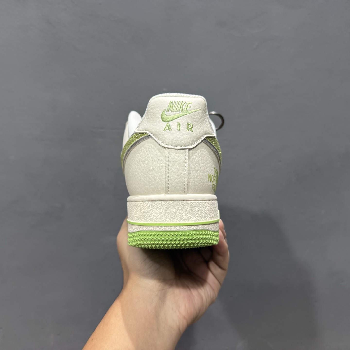 NIke Air Force 1 '07 Low “北面联名--满天星双勾白绿配色”空军一号 低帮 运动鞋 QY6818-531
