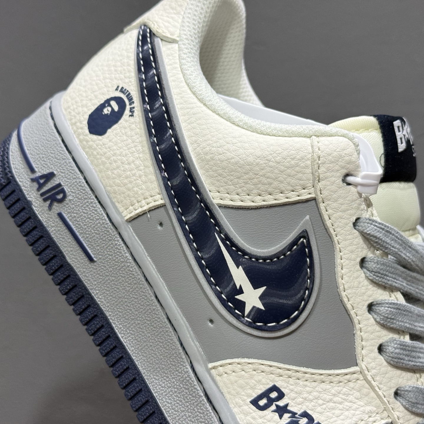 NIke Air Force 1 '07 Low “猿人头BaPe联名-米灰蓝”空军一号 低帮 运动鞋 休闲鞋 SM6668-111