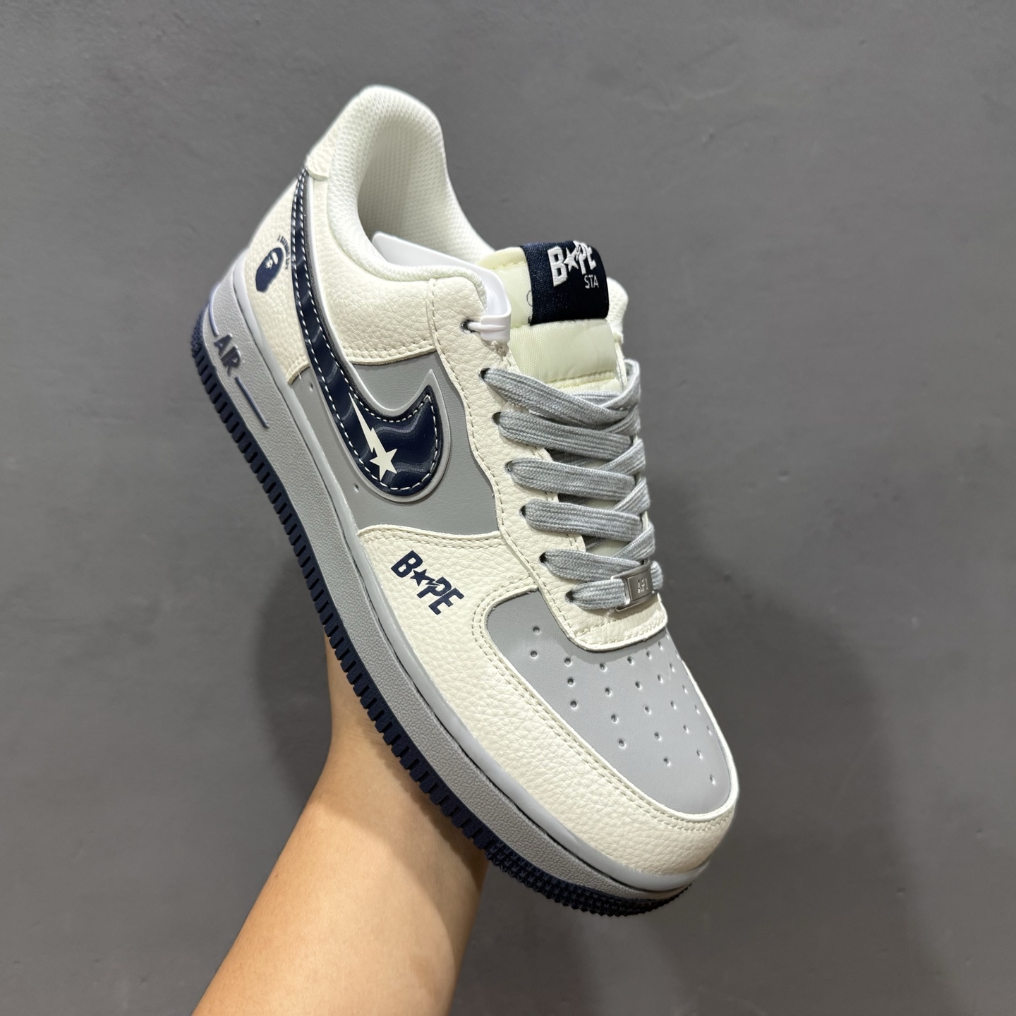 NIke Air Force 1 '07 Low “猿人头BaPe联名-米灰蓝”空军一号 低帮 运动鞋 休闲鞋 SM6668-111
