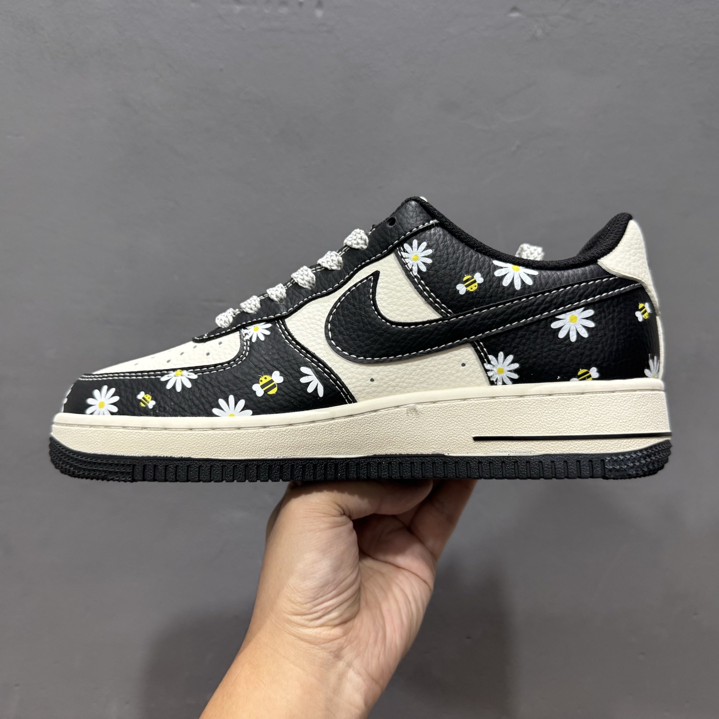 NIke Air Force 1 '07 Low “权志龙——黑白熊猫印花”空军一号 低帮 运动鞋 休闲鞋 JP8028-004