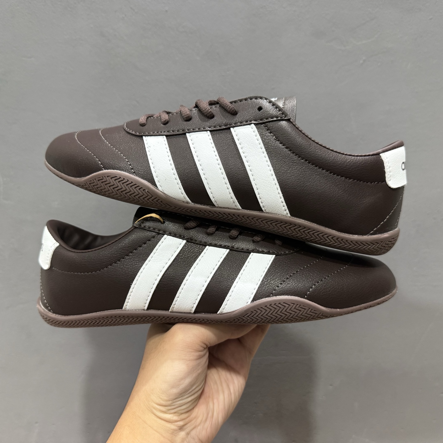 adidad GRAND COURT LO 网球运动休闲板鞋 JQ9680