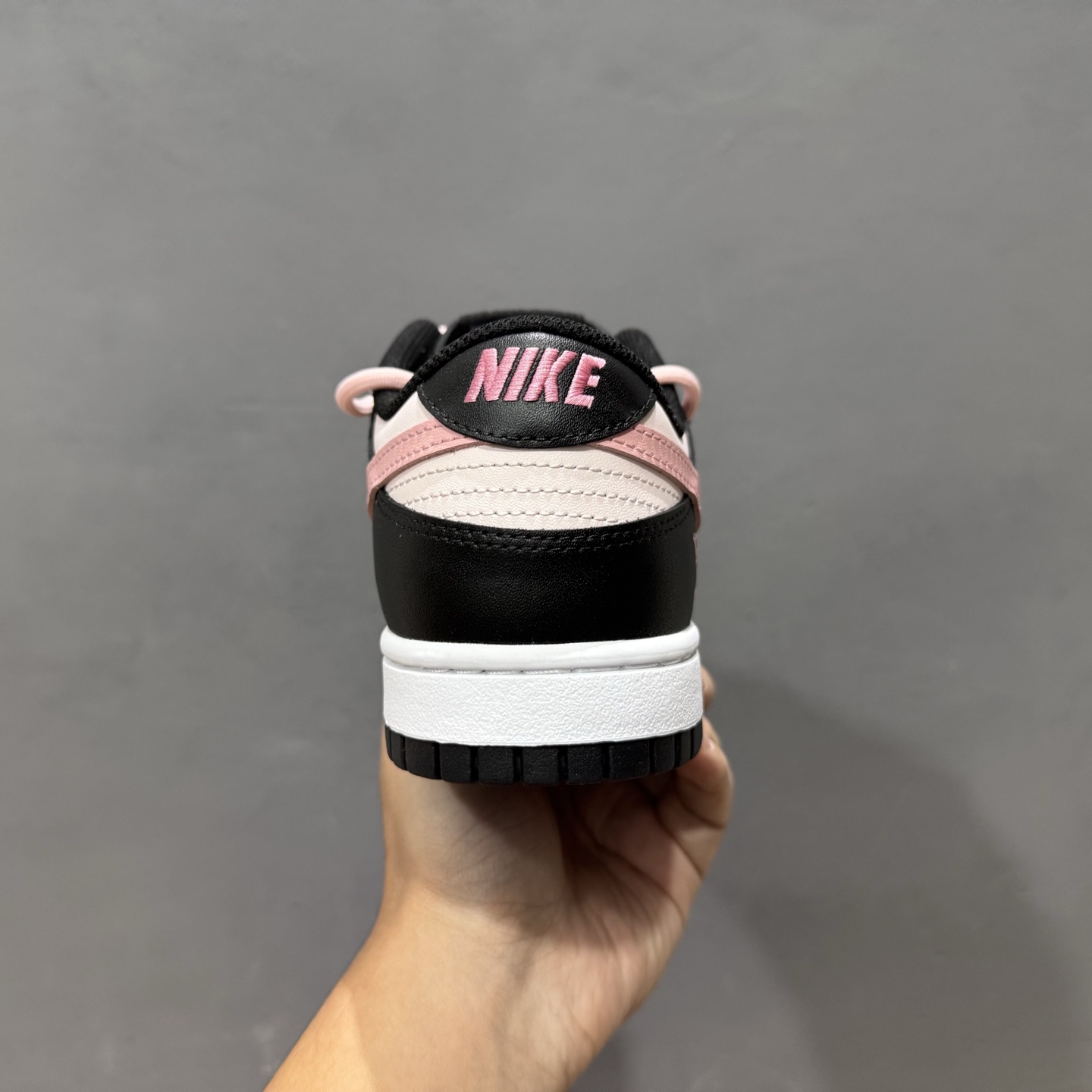 Nike SB Dunk Low ”Just Do It” 绑带 周年高端定制 低帮休闲板鞋 DD1503-101