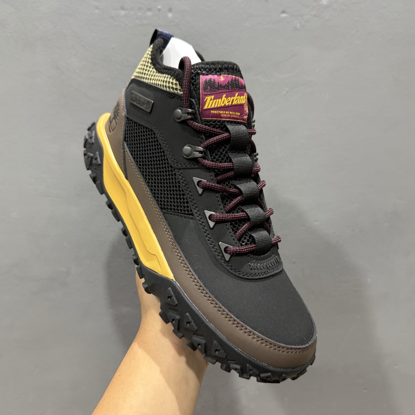 210 Timberland添柏岚/天伯伦 户外中帮休闲马丁靴-Chinese UA Cheap High Quatity Brand Clothes Bags handbags Sneakers wholesale wholesaler seller from China Factory suppliers Fashion Clothing Shoes best Quality Beautiful Price 210 Timberland添柏岚/天伯伦 户外中帮休闲马丁靴