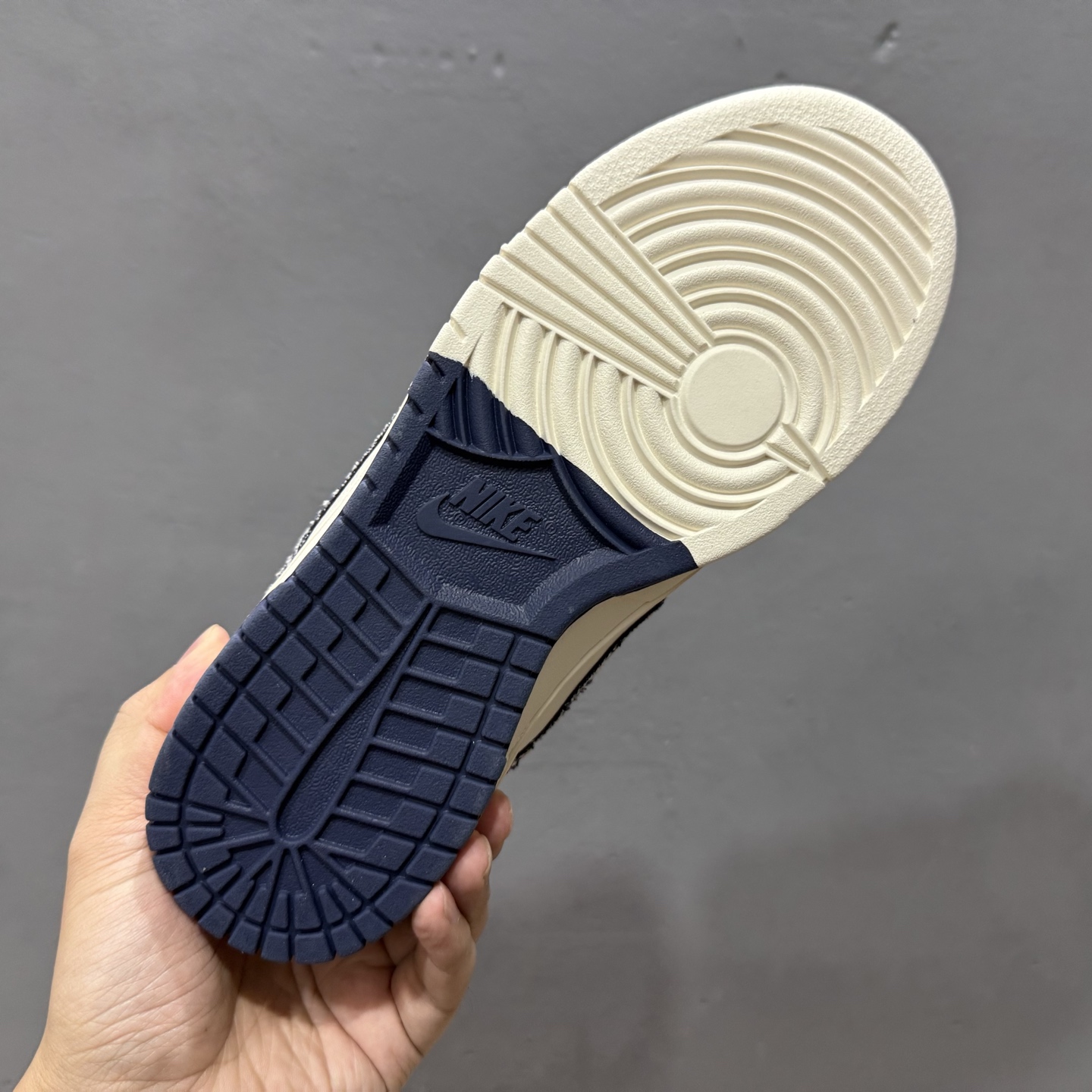 独家实拍Nike SB Dunk Low“SUP系列——绑带猪八灰勾” 周年高端定制 低帮休闲板鞋 YX5066-216