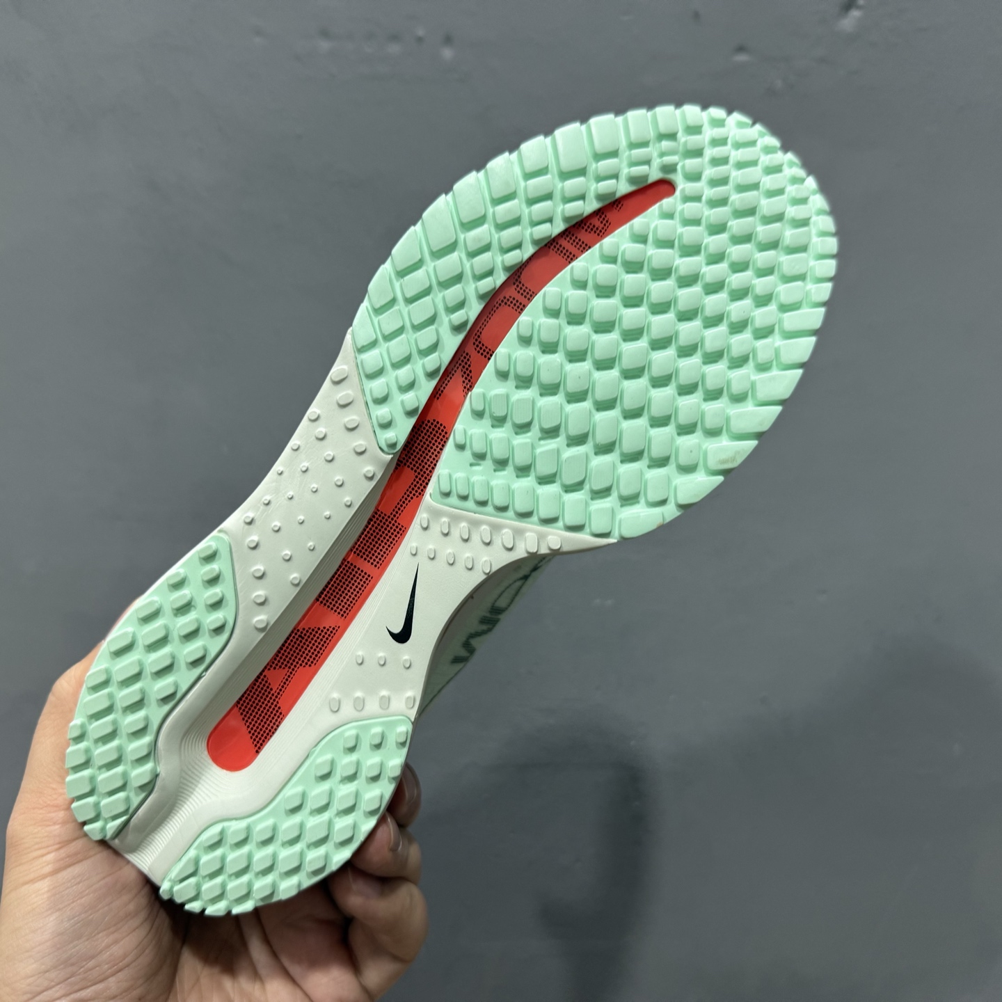 纯原版 NK Pegasus Premium 全掌纤维气垫网面跑步鞋 HQ2592-301