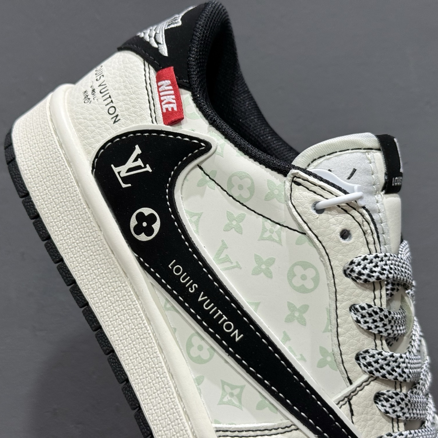 NIke Air Force 1 '07 Low “LV联名——黑勾NIKE红标”空军一号 低帮 运动鞋 休闲鞋 CX5050-Y30