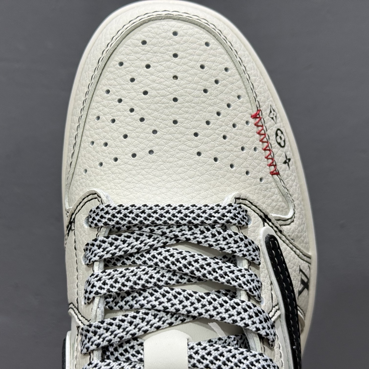 NIke Air Force 1 '07 Low “LV联名——黑勾NIKE红标”空军一号 低帮 运动鞋 休闲鞋 CX5050-Y30