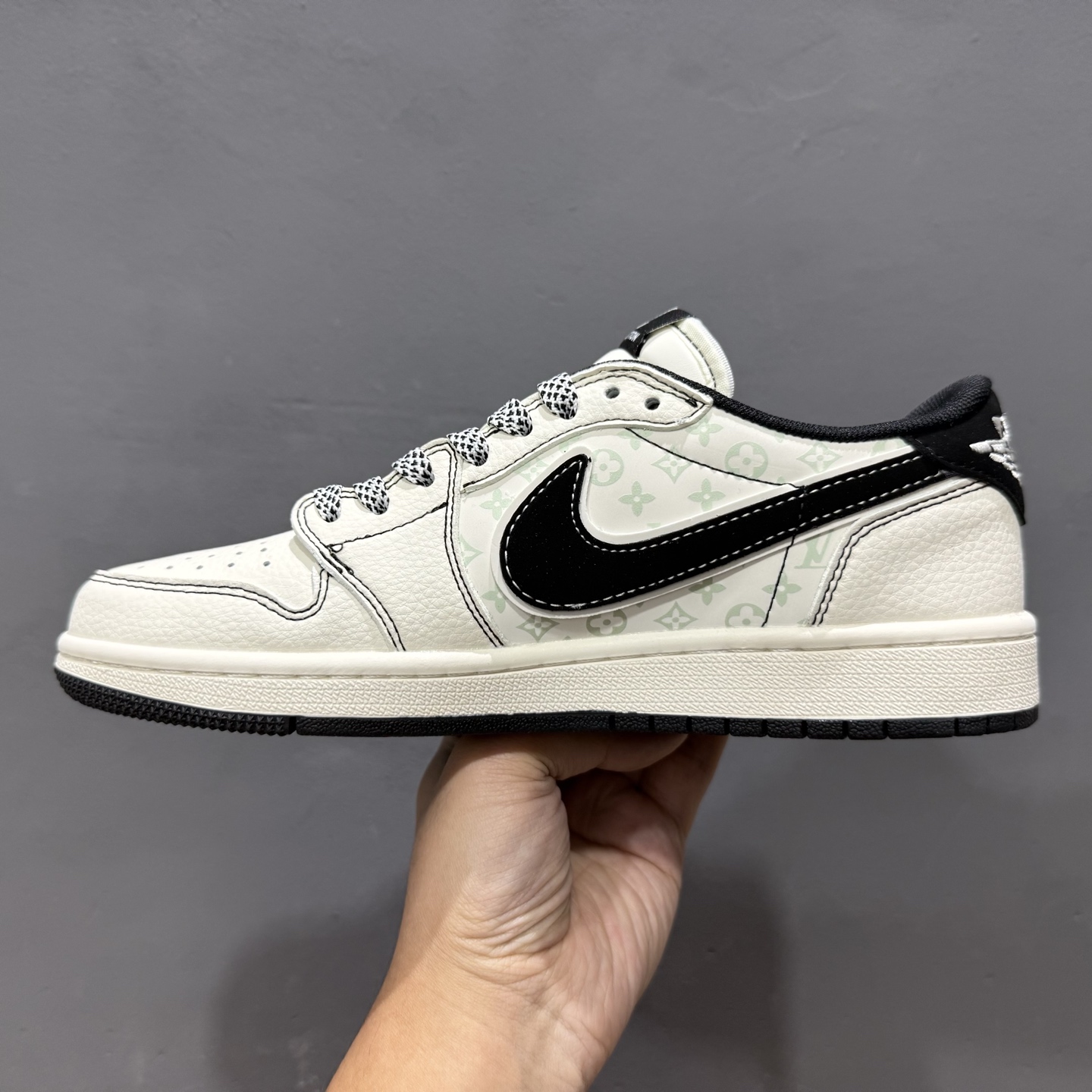 NIke Air Force 1 '07 Low “LV联名——黑勾NIKE红标”空军一号 低帮 运动鞋 休闲鞋 CX5050-Y30