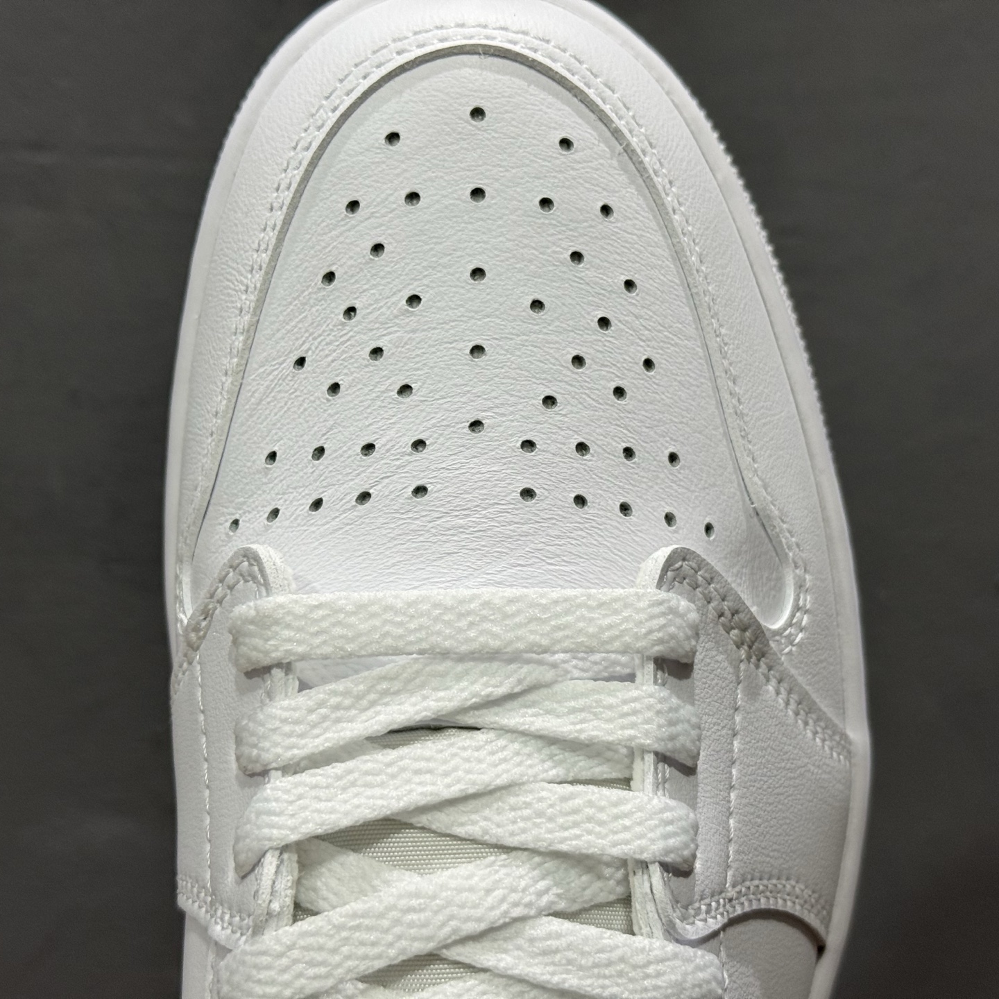 Air Jordan 1 Low ”Obsidian” AJ1乔1白灰低帮文化篮球鞋 CZ0775-100